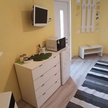 Bubble House - Apartmanok Сильвашварад Экстерьер фото