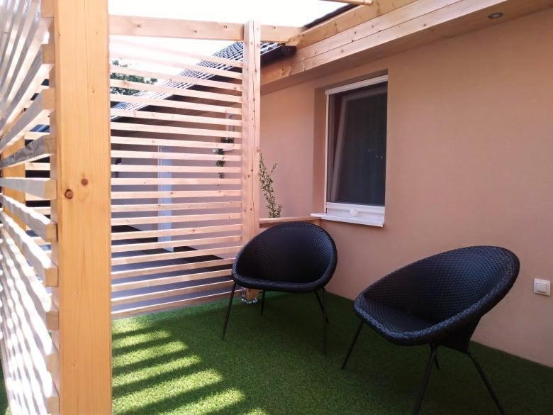 Bubble House - Apartmanok Сильвашварад Экстерьер фото