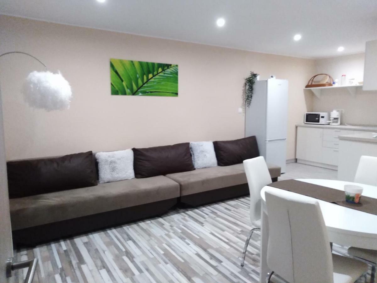 Bubble House - Apartmanok Сильвашварад Экстерьер фото